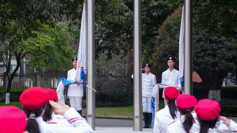 3.天环升旗图 (1)_调整大小.jpg