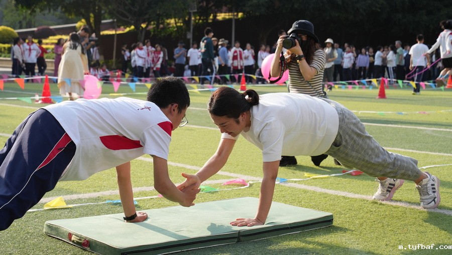 图2 (2)_调整大小.jpg