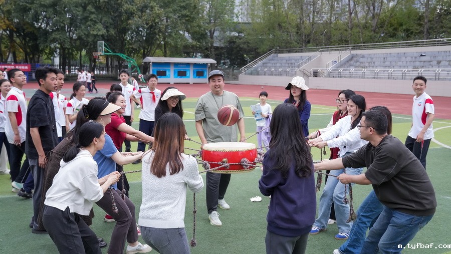 图10 (2)_调整大小.jpg