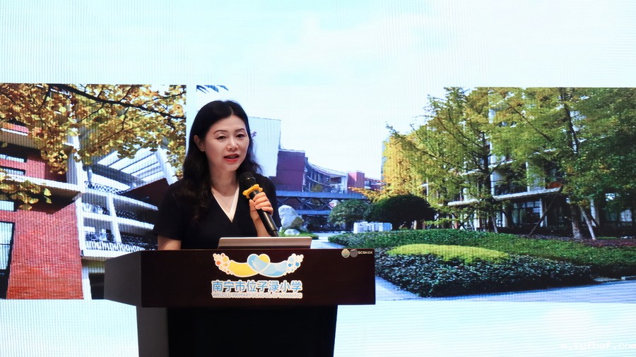 4 李校_调整大小.jpg